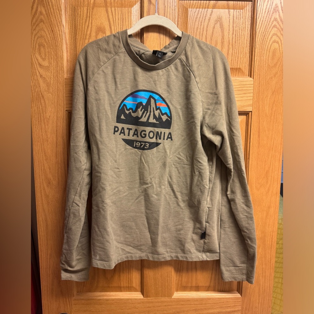 Patagonia long sleeve